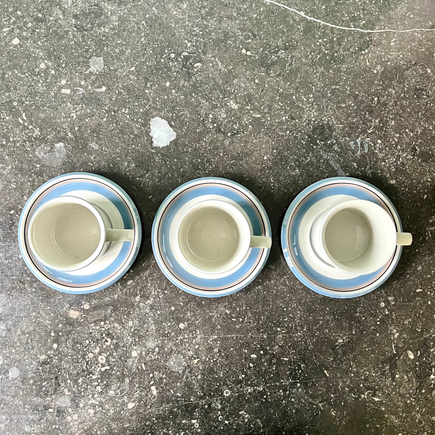 Arabia Uhtua koffiekop en schotel
