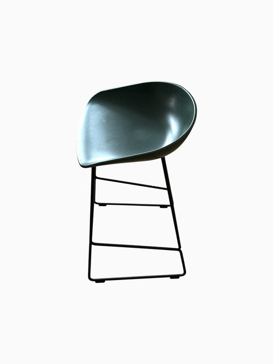 Hay barkruk AAS 38 groen/teal zitting met zwart stalen frame